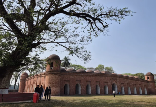 Corner view of Sixty Dome Mosque