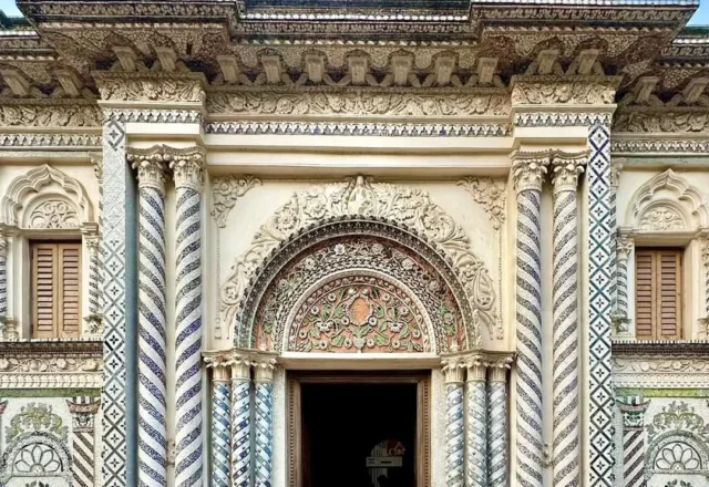 Front gate of Boro Sardar Bari
