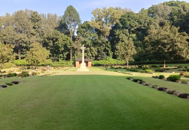 Graves in the Second World War Cemetery