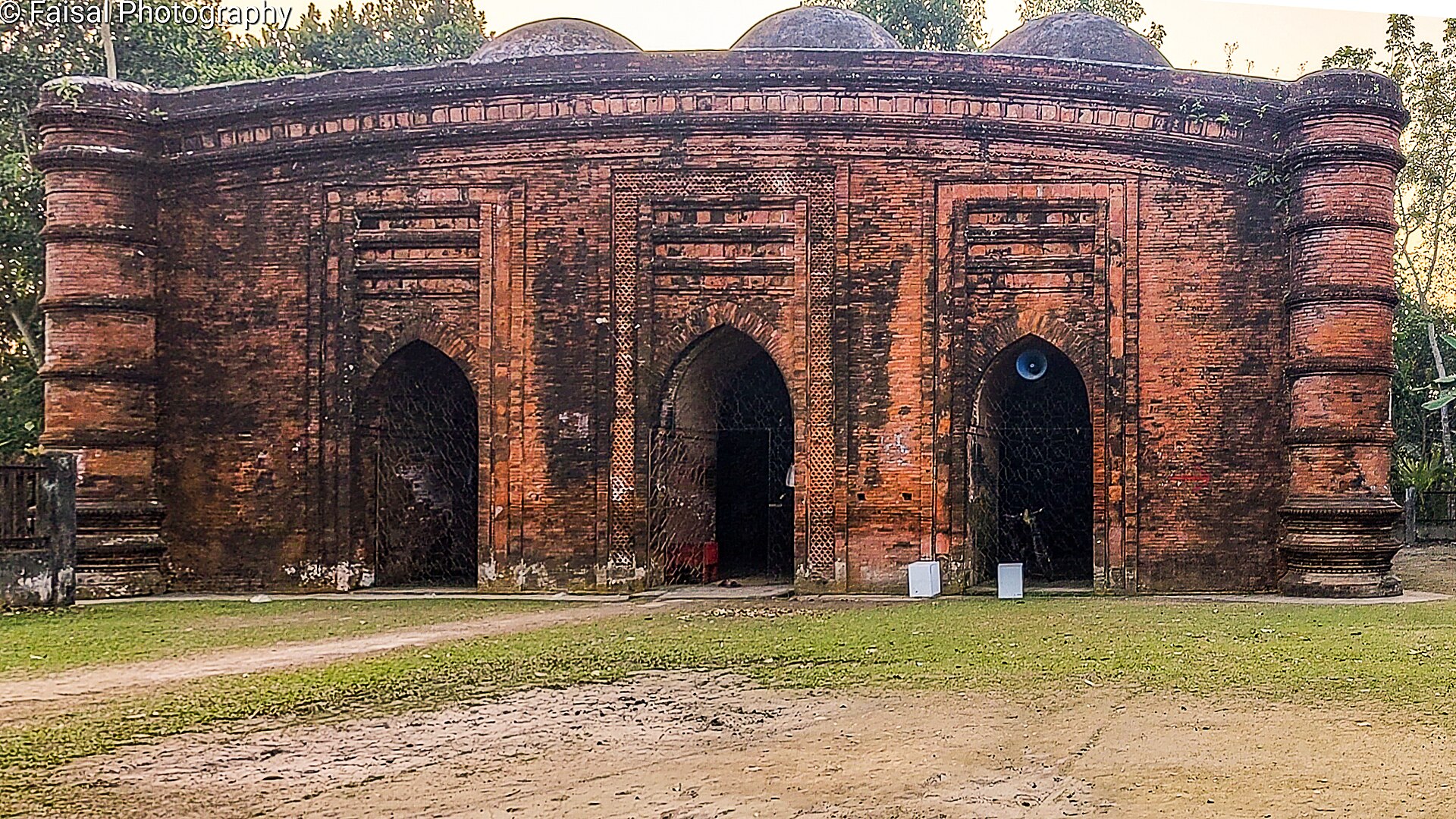 Nine Dome Mosque, Bagerhat